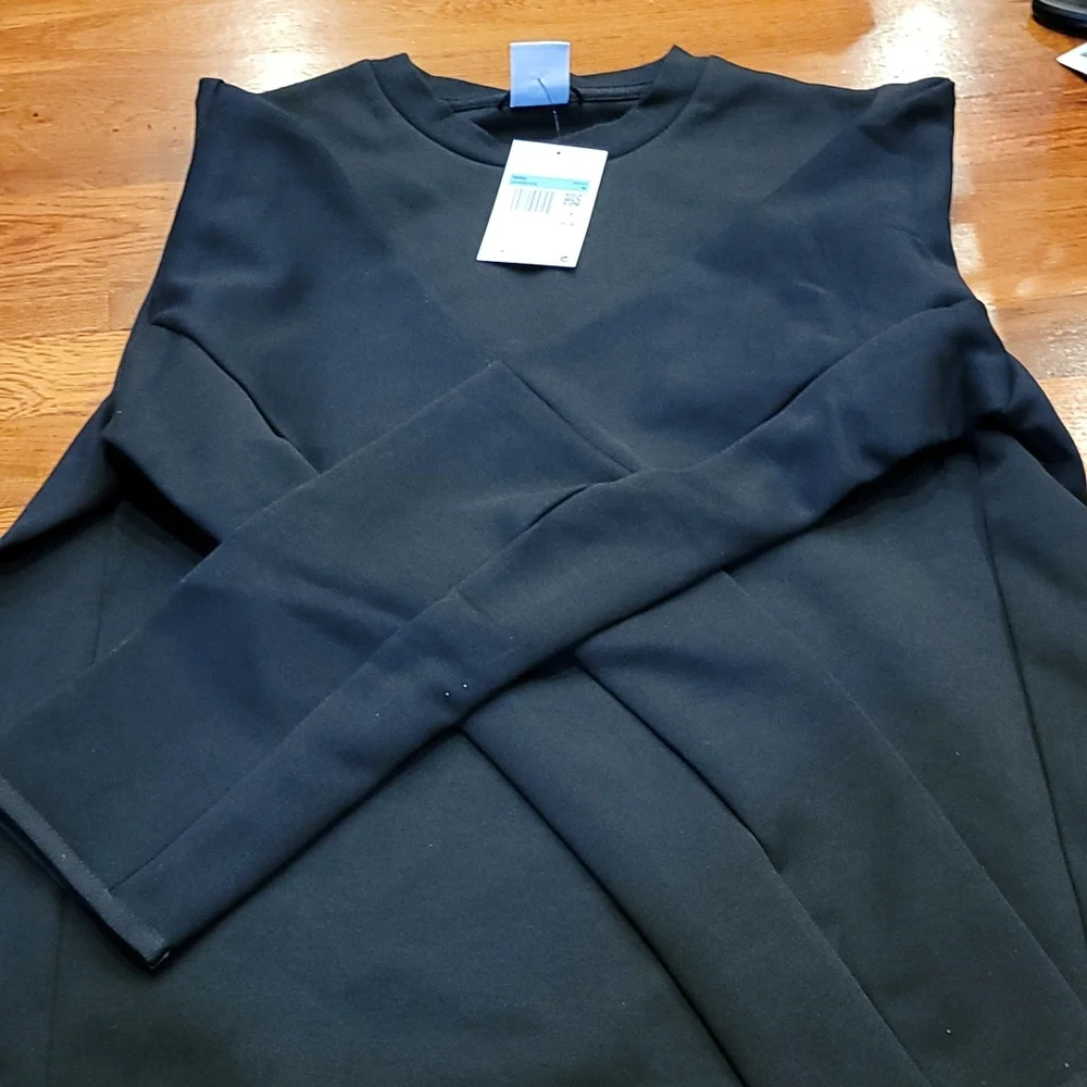 COPY - NWT NIKE NSW TECH FLEECE CREW M  SWEATSHIRT - Picture 4 of 5